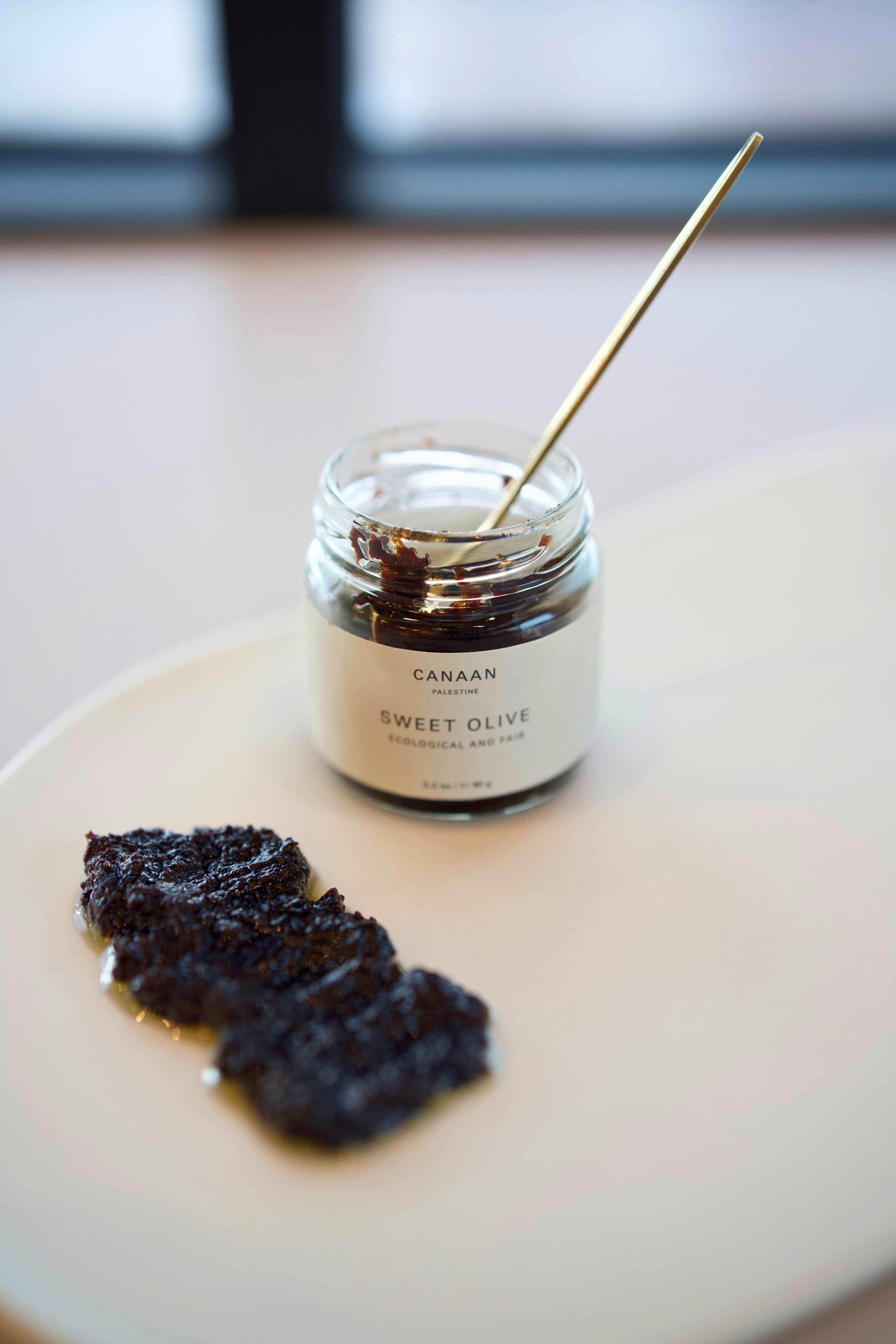 The Mezze Board Gift Set